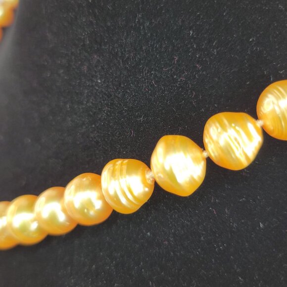 Golden South Sea Pearl Luxe Statement Necklace With Ornate Vermeil Clasp - Picture 4 of 10